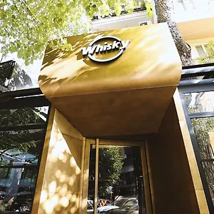 Boutique Whisky 3*, Tirana Albânia