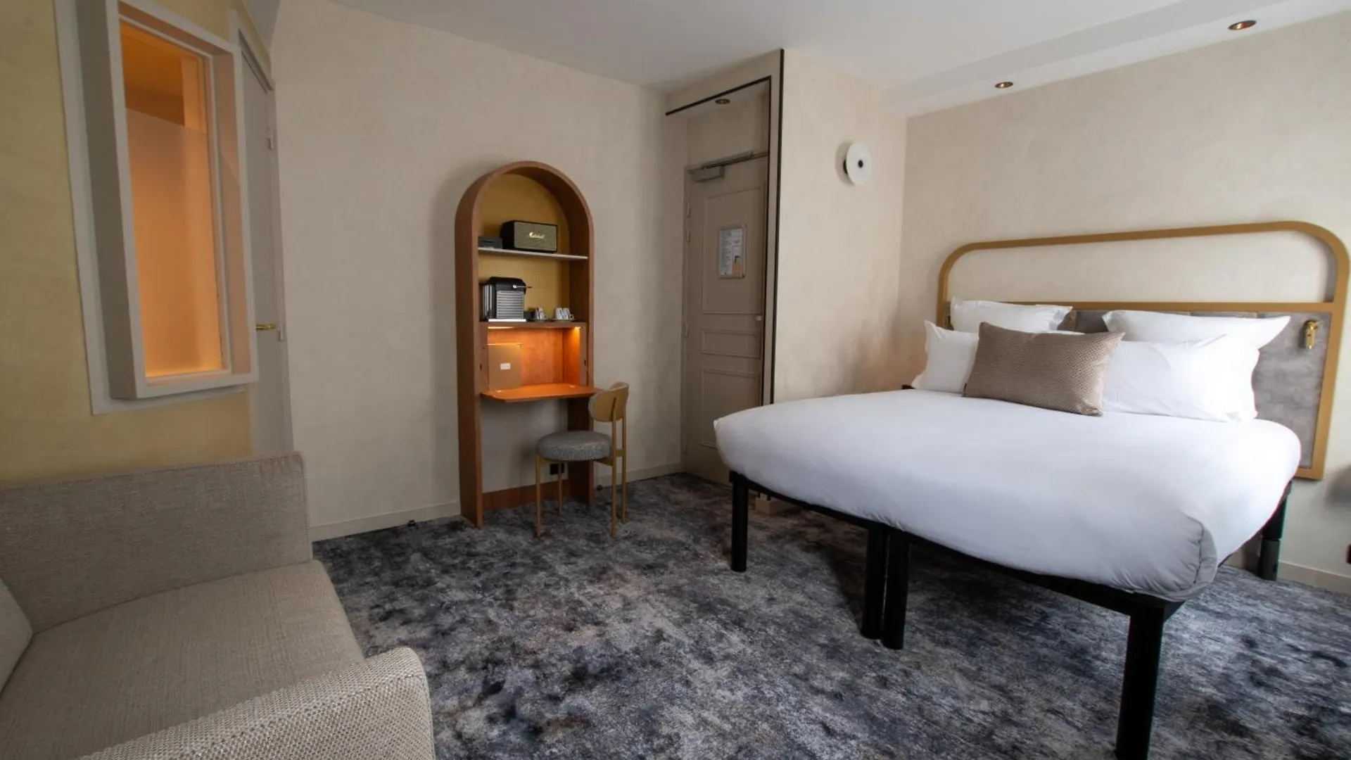 Hotel Du Cadran Paris
