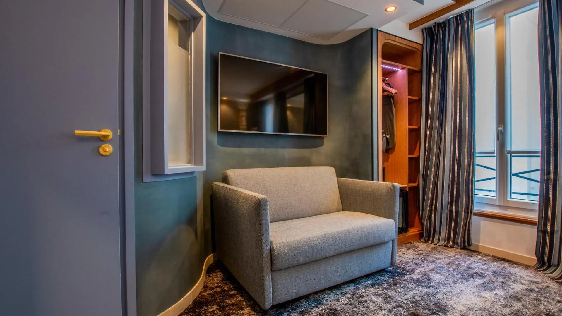 Hotel Du Cadran Paris 4*,  France
