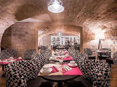Hotel Du Cadran Paris