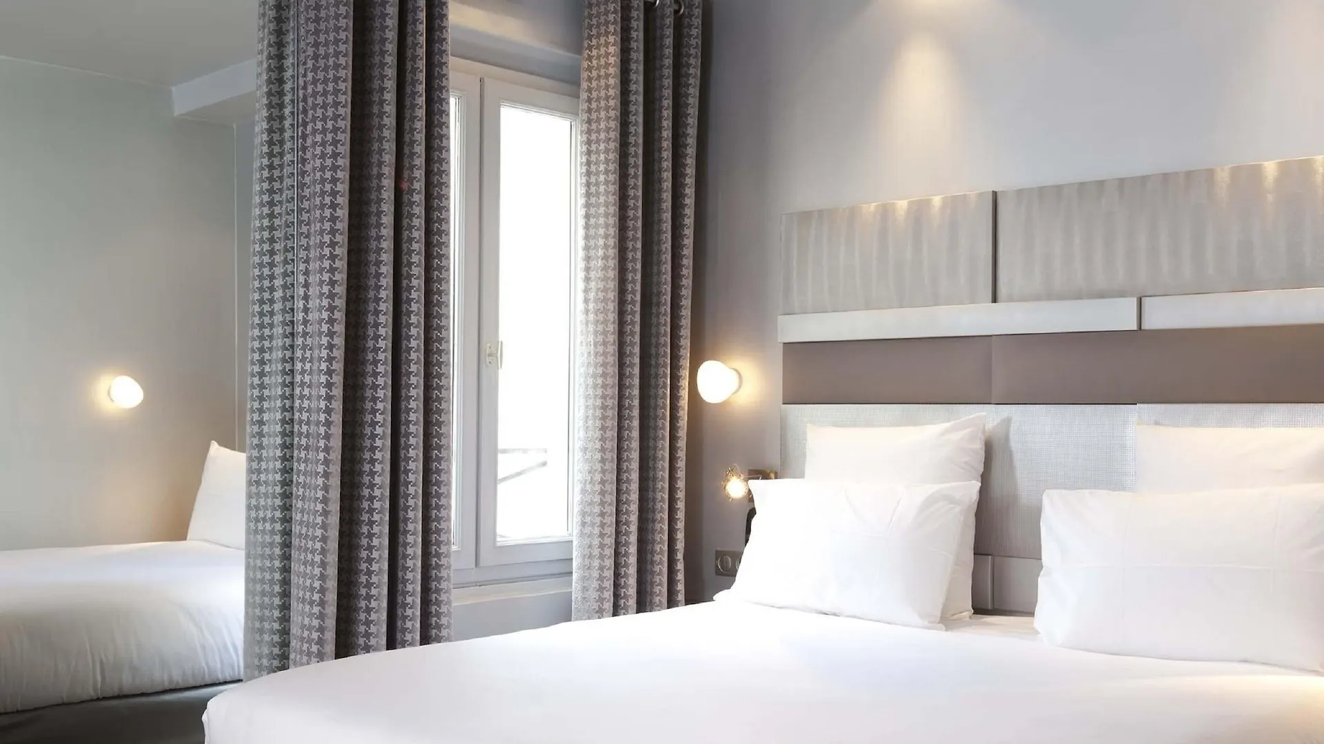 Hotel Du Cadran Paris