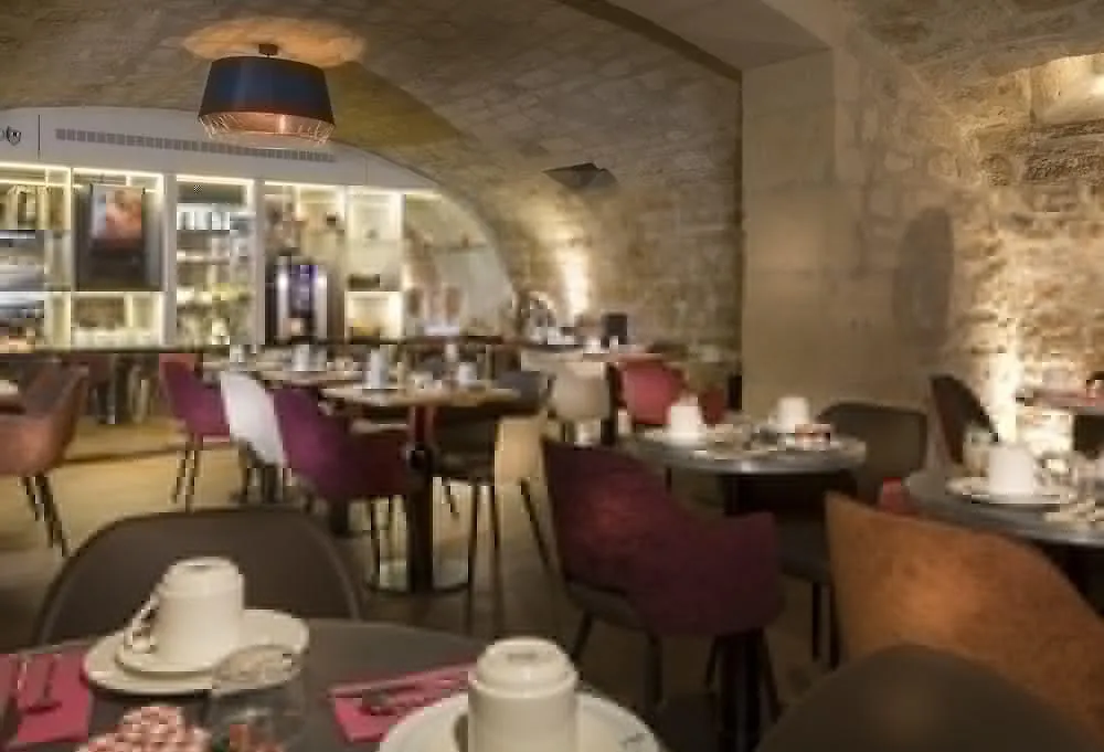 ****  Hotel Du Cadran Paris France