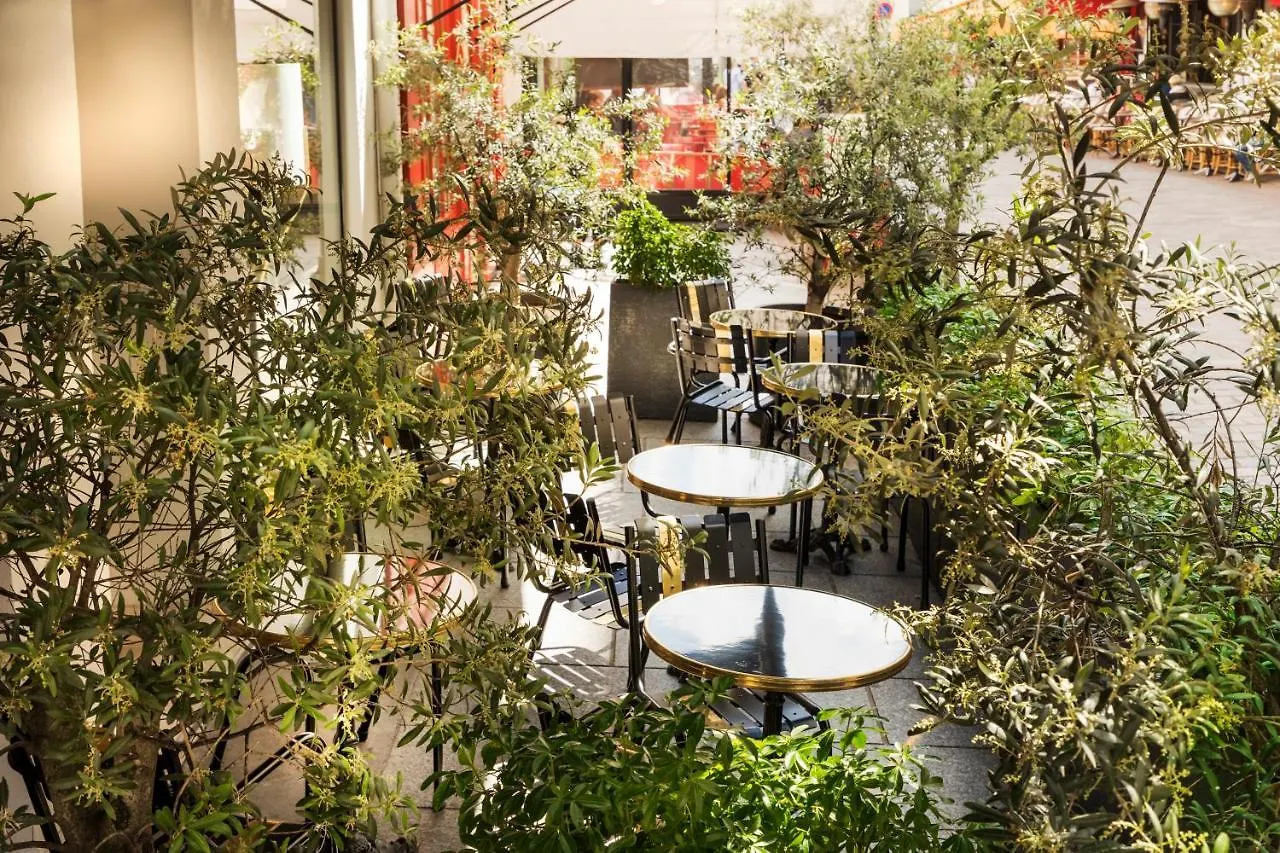 Hotel Du Cadran Paris 4*,